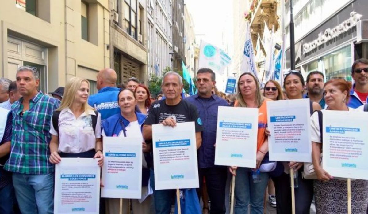 Carlos Cisneros rechazó la reforma laboral: “No es modernización, es una regresión contra los trabajadores”