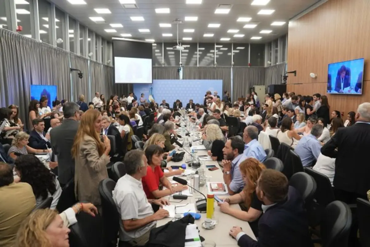 Reforma Laboral: LLA oficializó la eliminación del artículo 44 en el dictamen