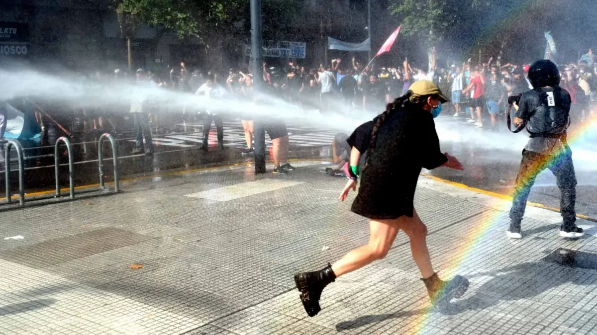 Represión en el Congreso