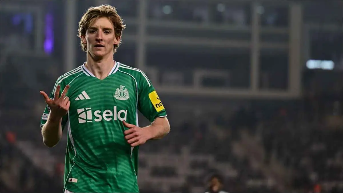 MOMENTO CONSAGRATORIO. El futbolista inglés firmó una actuación histórica con la camiseta de las “Urracas” y confirmó su crecimiento en el máximo nivel europeo.