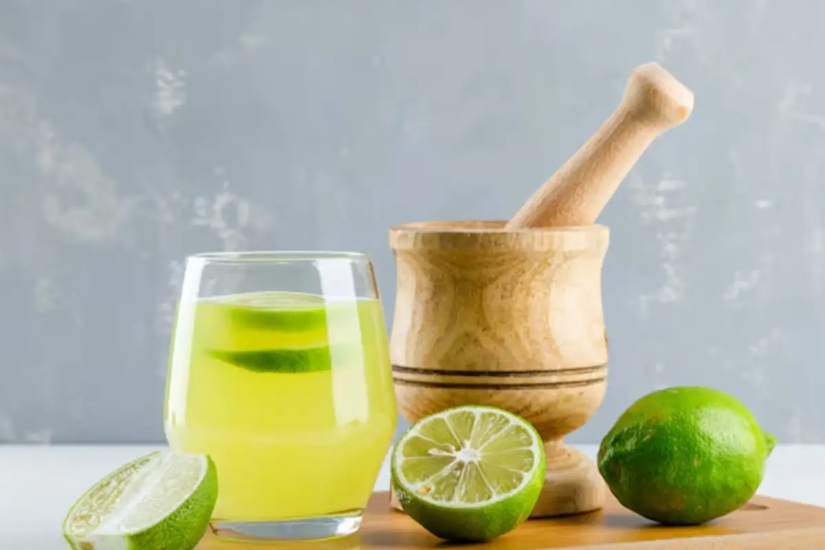 LIMÓN. Especialistas destacan los beneficios de tomarlo en ayunas.