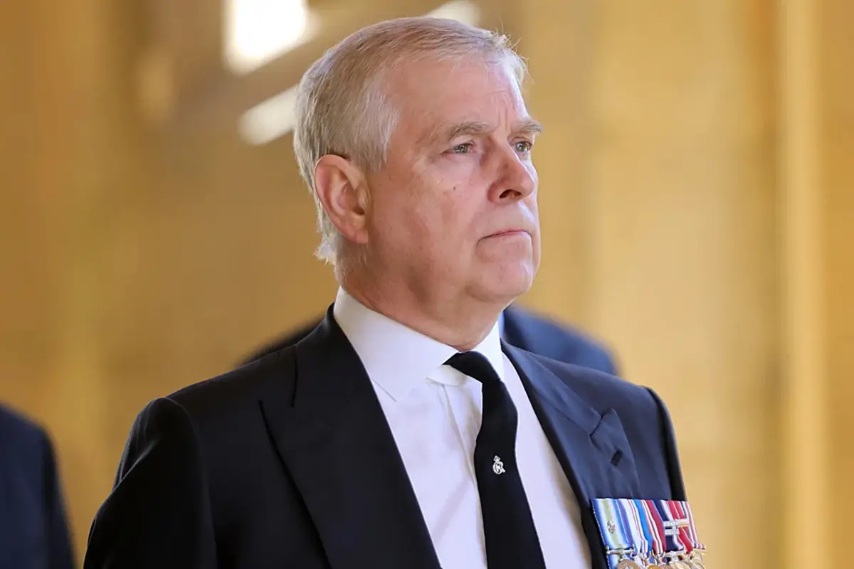 El príncipe Andrés, detenido por su vínculo con el caso Epstein