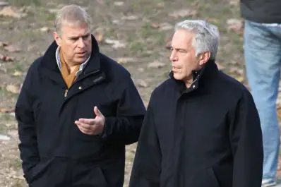 La policía británica investiga una red de trata vinculada con Epstein y pide ayuda a testigos