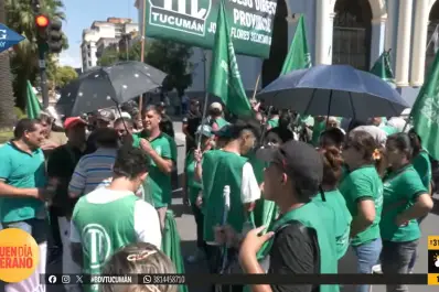 Fuerte protesta en Tucumán por la reforma laboral y dudas por el arranque del ciclo lectivo