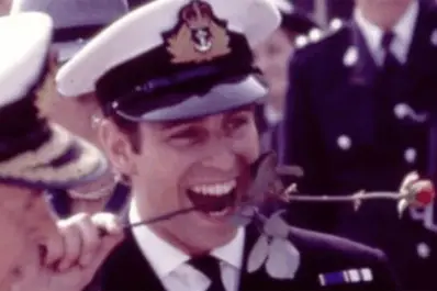 El ex príncipe Andrés y su pasado como héroe de Malvinas que la corona británica se empeña por borrar