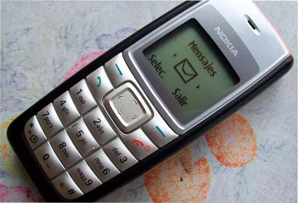 El celular más vendido en la historia sigue vigente: cuánto cuesta el Nokia 1100 en 2026