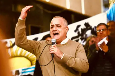 Reforma laboral: qué le pidió Echarri los tucumanos Noguera y Medina, horas antes de la votación