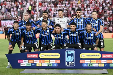 Con pocos jugadores destacados, mirá el 1x1 de Atlético Tucumán en la caída 2-1 ante Instituto