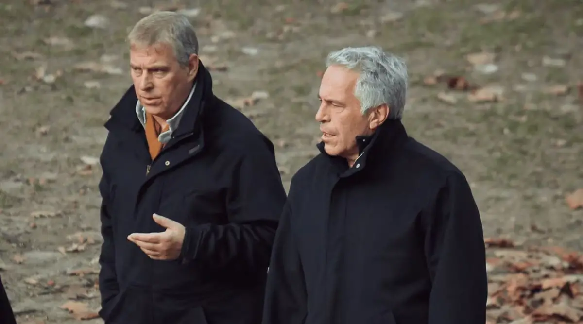 AMIGOS. El vínculo con Epstein continuó incluso después de la condena.