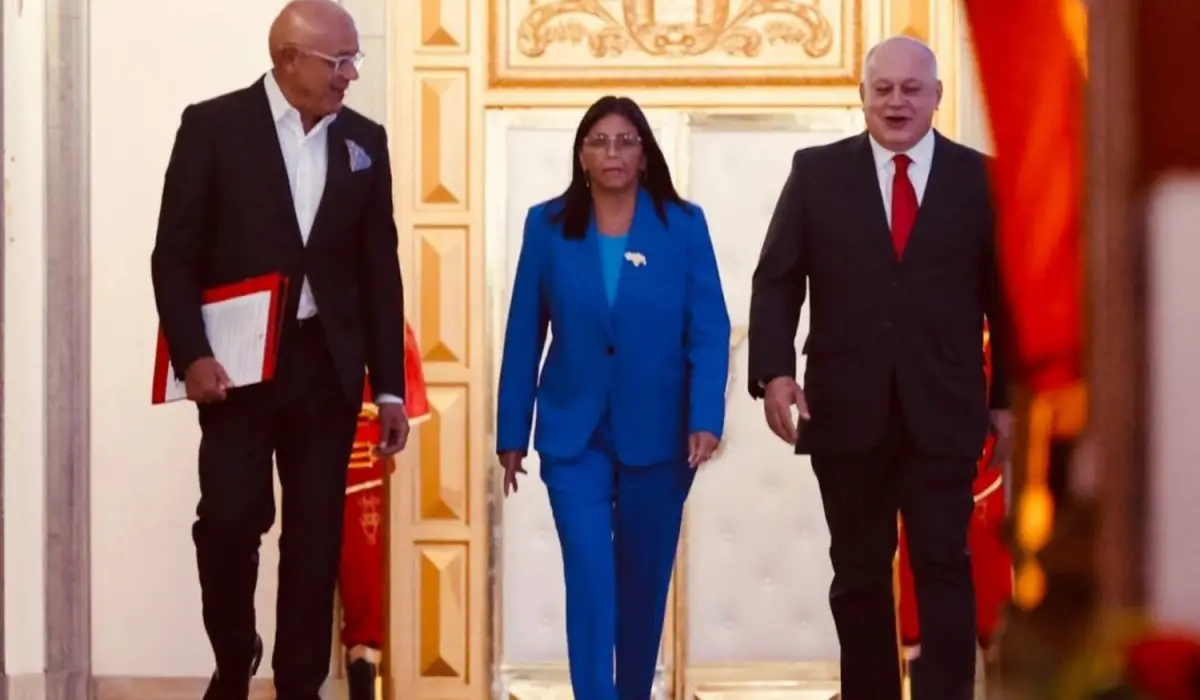 VENEZUELA. Jorge Rodríguez, Delcy Rodríguez y Diosdado Cabello tras la sanción de la ley de amnistía. 