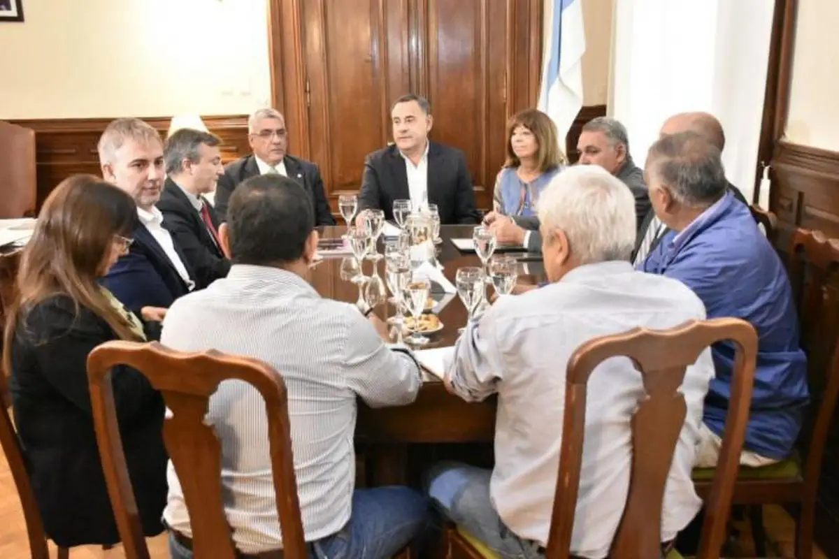 CASA DE GOBIERNO. El Ejecutivo y los gremios acordaron en reunirse nuevamente la próxima semana.