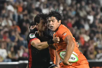 Las cinco claves de la goleada de Tarucas en su debut ante Selknam