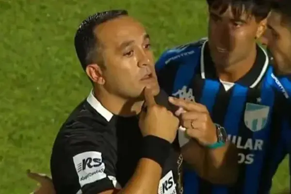 Sospechas de sobornos a árbitros: Espinoza y Ejarque, en el centro de una causa que alcanza a la AFA