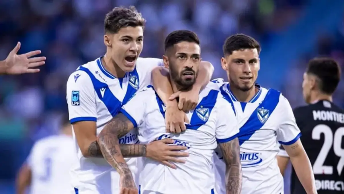 RECUERDOS. Lanzini pidió perdón tras el tanto a Vélez. 