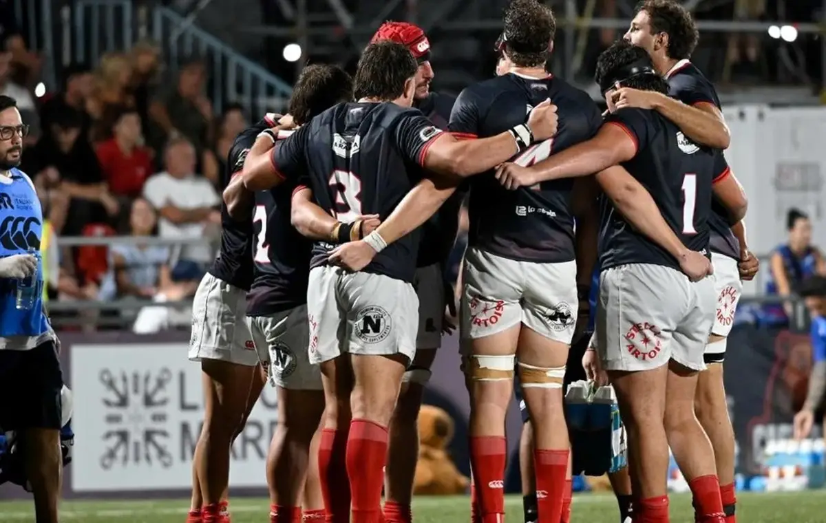 Capibaras XV vapuleó a Peñarol en su debut en el Súper Rugby Américas.