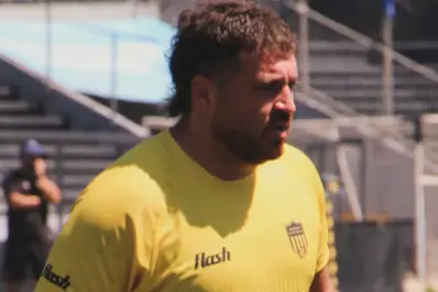 Fue campeón con Lawn Tennis, fue titular con Peñarol y espera con ansias el duelo frente a Tarucas