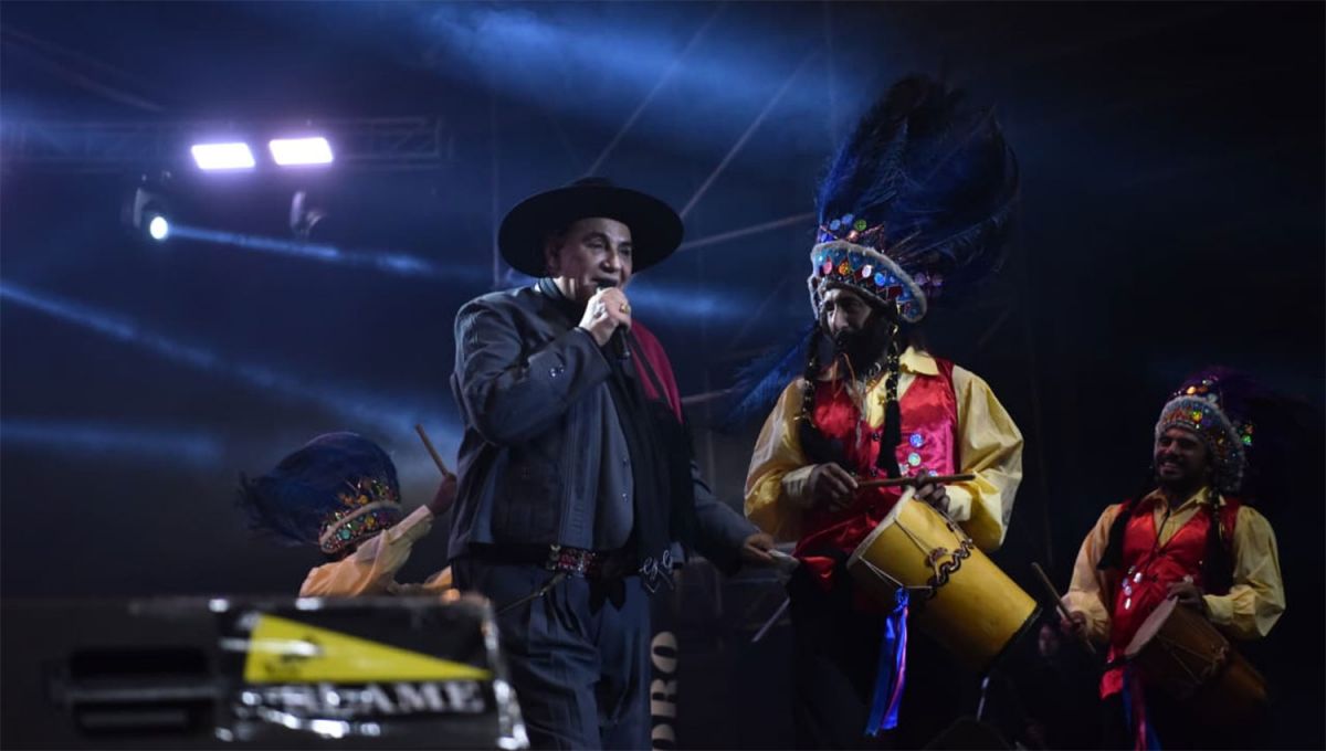 El Chaqueño Palavecino y la lluvia: los grandes protagonistas de la segunda noche de la Fiesta del Queso