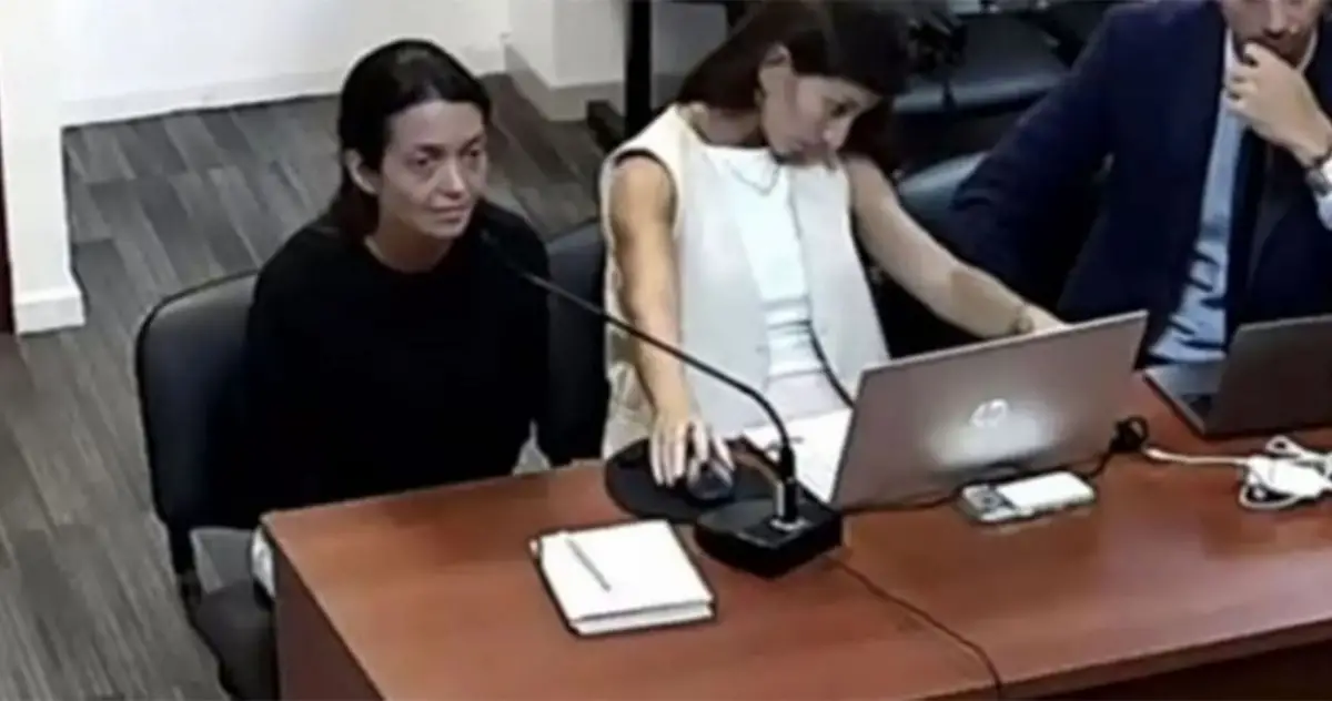 EN AUDIENCIA. Justina Gordillo el día en el que confirmaron la prisión preventiva en su contra. Luego, fue trasladada al penal de Delfín Gallo.