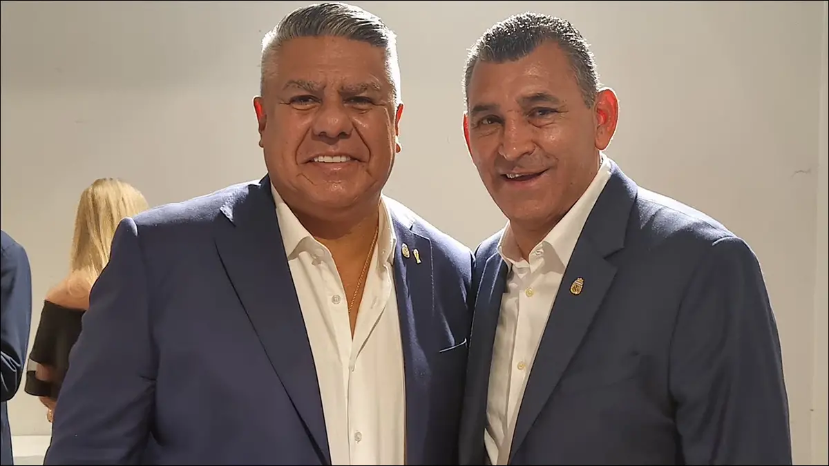 REUNIÓN CLAVE. Mario Leito llevó su planteo ante Claudio Tapia en la sede de la AFA.