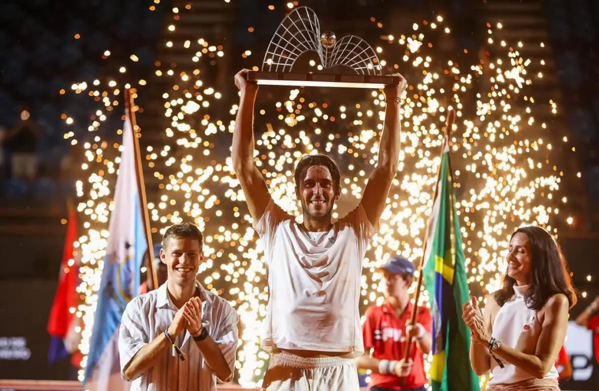 Tomás Etcheverry dio un salto gigante en el ranking tras consagrarse en Río
