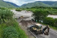 Tormentas en Tucumán: evacuaron a familias en San Pedro de Colalao y en el río Lules se dañaron las defensas