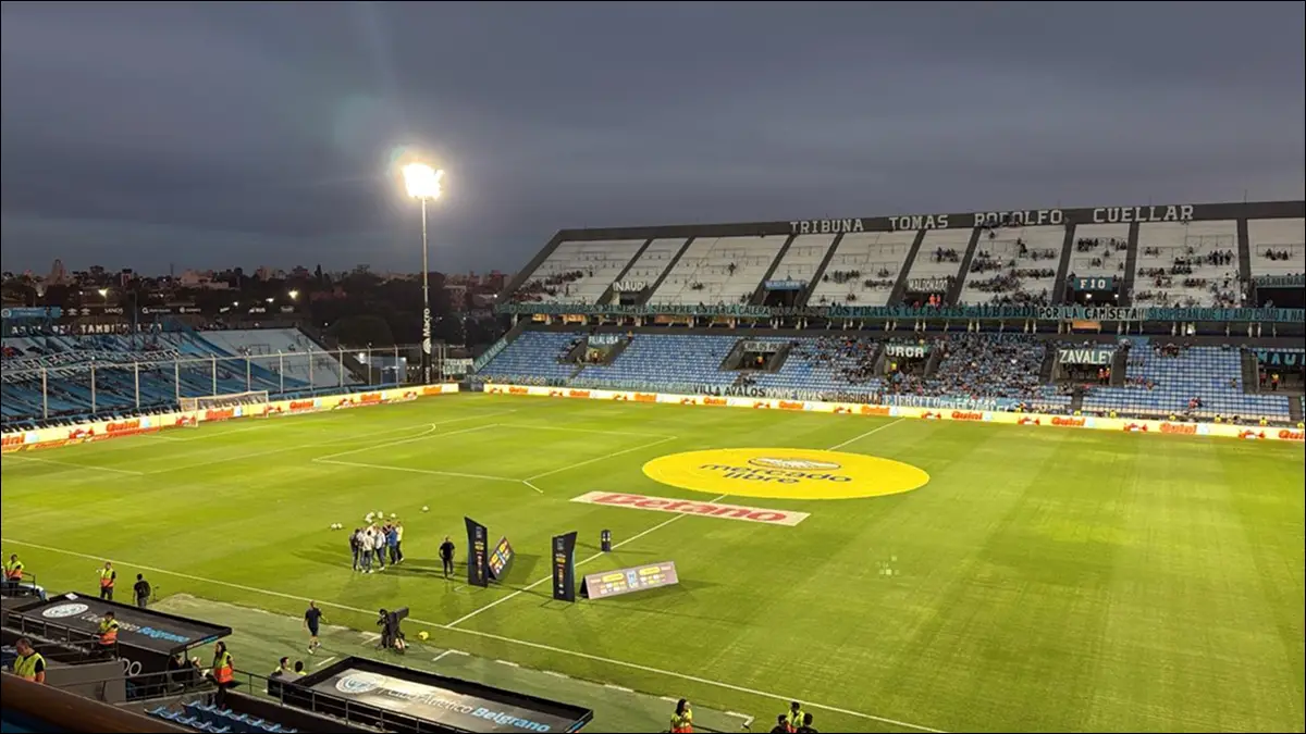 ESTADIO LISTO. Hugo Colace buscará que Atlético Tucumán recupere solidez y vuelva a sumar en condición de visitante.