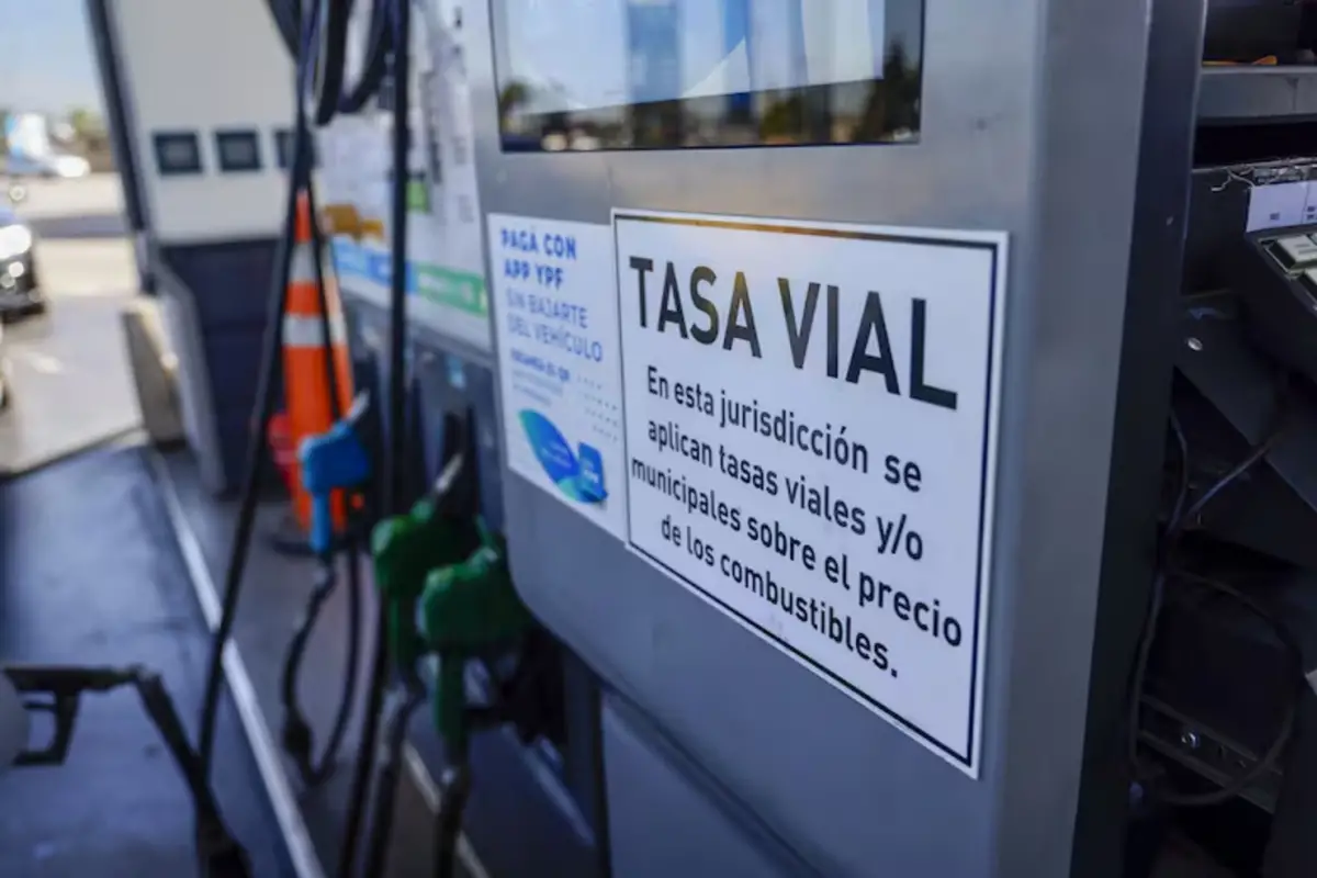 El aviso que notifica el cobro de tasas municipales. 