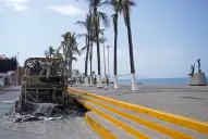 De paraíso a zona de guerra: el terror narco golpeó a Puerto Vallarta tras la muerte del Mencho y dejó a miles de turistas varados