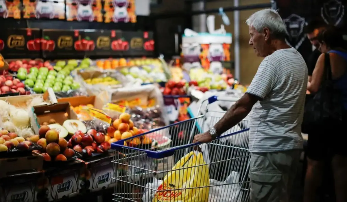 CONSUMO. Las ventas en supermercados tuvieron un repunte del 2% el año pasado.