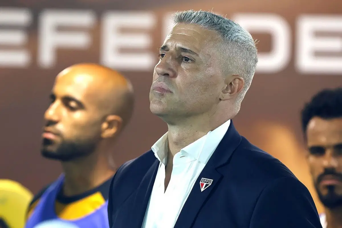 Hernán Crespo, entrenador de San Pablo.