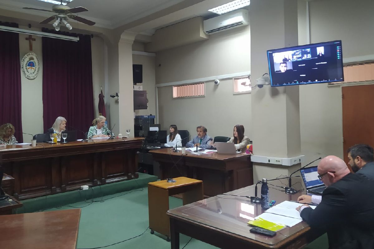 En el Barro: la acusada por narcotráfico que sueña con la ficción mientras enfrenta un juicio