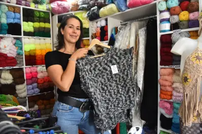 Tejer: Mercedes Bru lleva adelante en Tafí del Valle el legado heredado de su madre