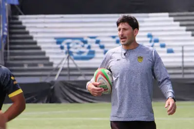 “Será un partido durísimo”: el head coach de Peñarol ajusta detalles de cara al duelo frente a Tarucas