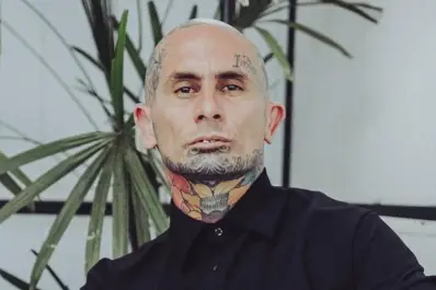 Ke Personajes conquistó Chile: doble galardón en una noche histórica en Viña del Mar