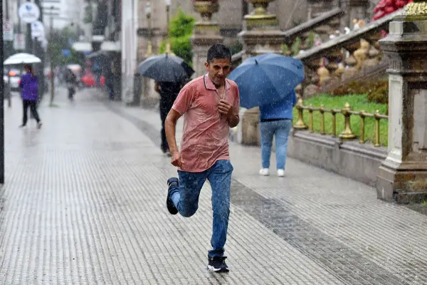 El cielo se mantendrá nublado y se anuncian lluvias a partir de la tarde en Tucumán