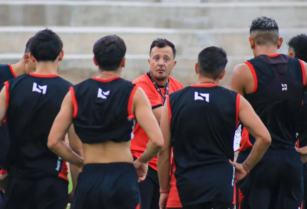 ENFOCADOS. Deportivo Maipú se entrena con la mira puesta en el duelo del domingo contra el Santo.