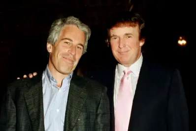El gobierno de Estados Unidos omite archivos de Epstein que nombran a Trump