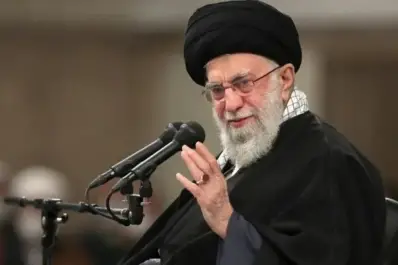 Tras la muerte de Ali Khamenei, se abre la disputa por el poder: ¿quiénes podrían tomar el control en Irán?