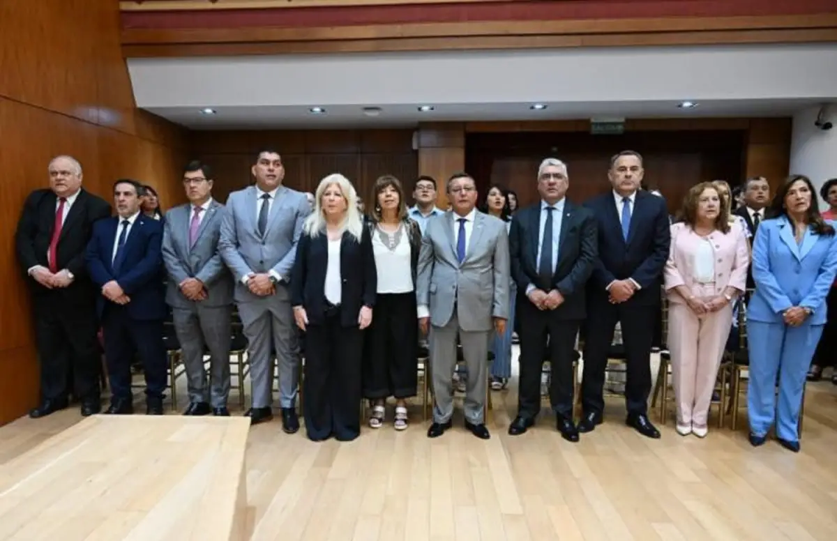 GABINETE. Los ministros respaldaron el discurso de Jaldo en la Legislatura. 