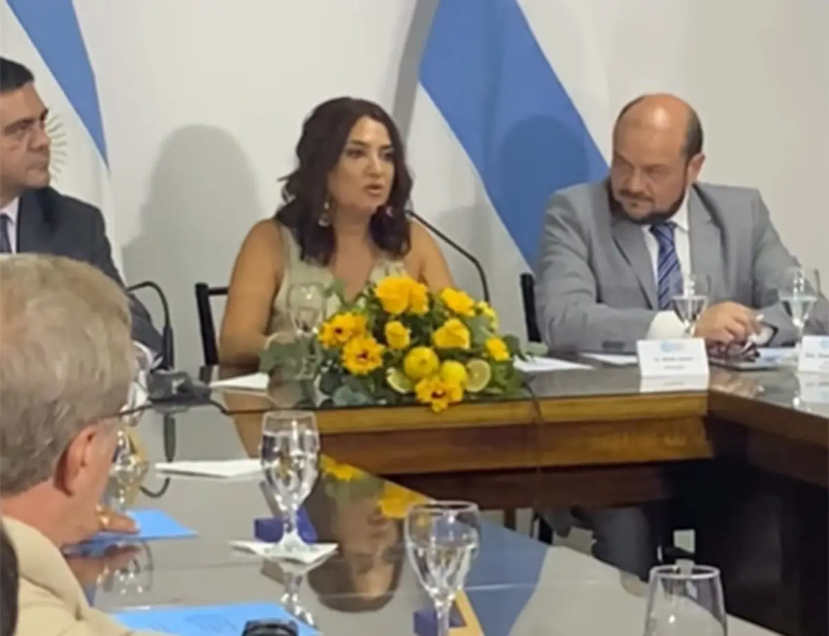 APERTURA. La intendenta de Tafí Viejo, Alejandra Rodríguez, inauguró el período de sesiones ordinarias 2026 del Concejo Deliberante.