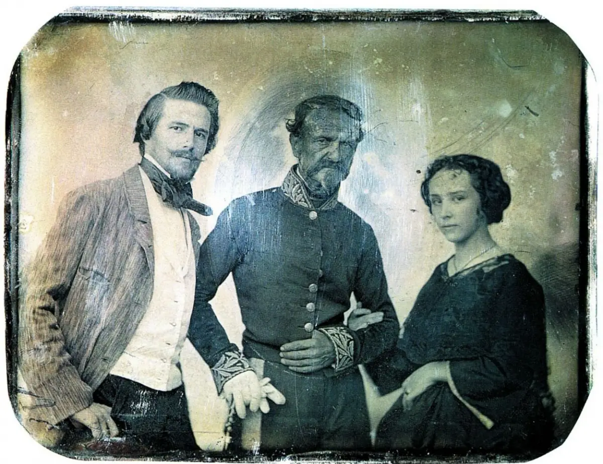 Recuerdos fotográficos. La Madrid: guerrero, poeta, vidalero, un poco loco