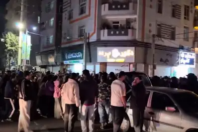 Conmoción en Irán: entre la masacre por los bombardeos y el júbilo por la caída de Khamenei