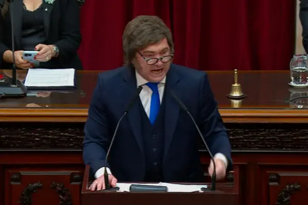 “Manga de delincuentes”: seguí en vivo el minuto a minuto del enérgico discurso de Javier Milei en el Congreso
