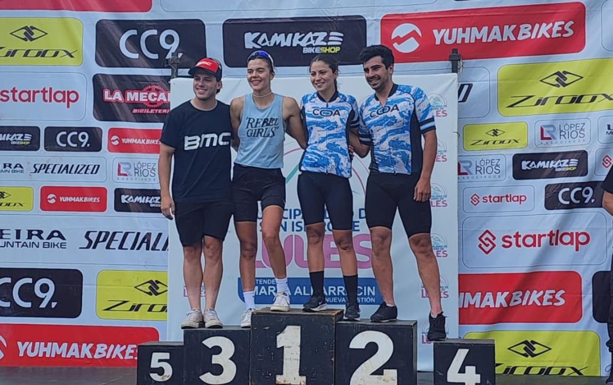 MIXTO ELITE. Lucía Pipke, Carolina Suárez, Francisco Suárez y Lain Fagalde mostraron un gran nivel.