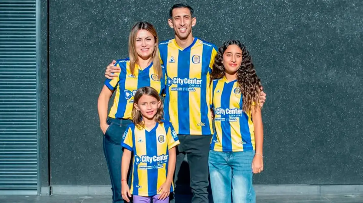 PICANTE. Jorgelina Cardoso (izquierda) salió al cruce tras un nuevo triunfo de Rosario Central en el clásico.