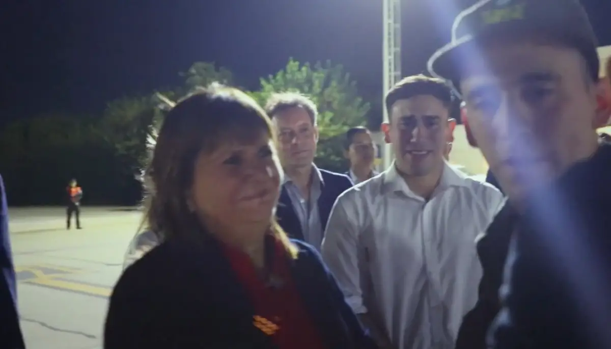 EL ENCUENTRO. Patricia Bullrich recibió al gendarme Nahuel Gallo en Ezeiza.