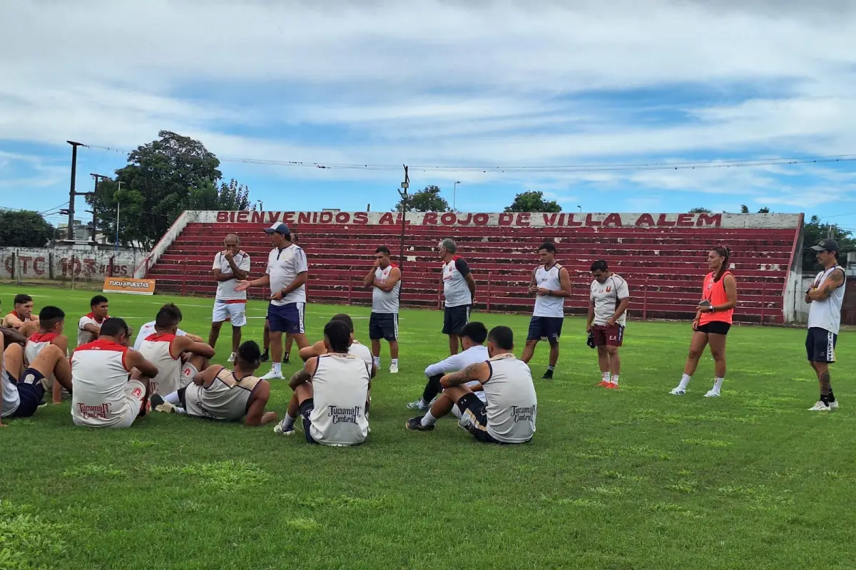 ENTRENAMIENTOS. El Rojo sigue con la preparación de cara al Federal A.