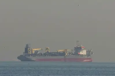 Sube el petróleo y caen las bolsas después de los ataques de Estados Unidos contra Irán