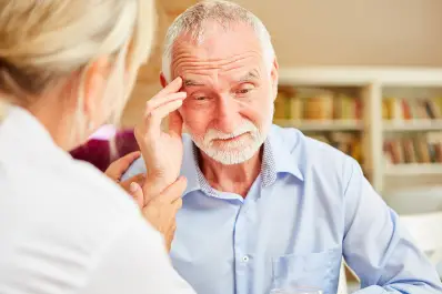 Un estudio identificó cuáles son las enfermedades que pueden anticipar el Alzheimer hasta 10 años antes