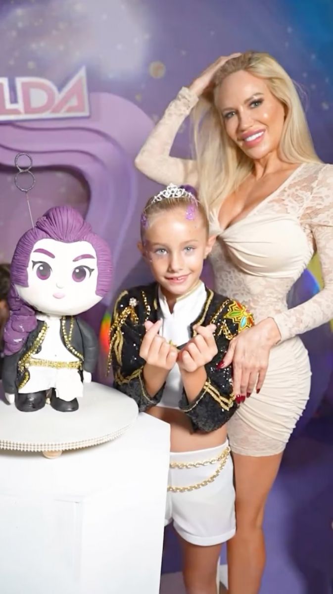 Así fue la mágica fiesta K-pop de Matilda, la hija de Luciana Salazar, por sus ocho años